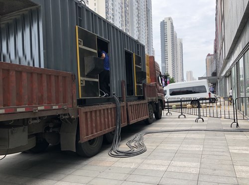 乃东柴油发电机空气滤清器在不同季节的更换周期是否有差异？